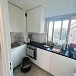 Διαμέρισμα Entiry Apartment, Private In *