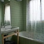 Entiry Apartment, Private In *