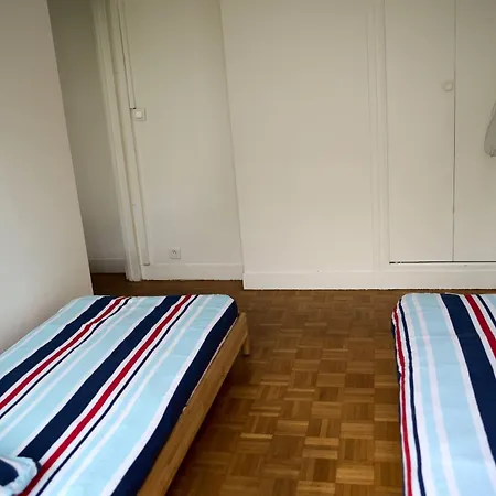 Entiry Apartment, Private In París