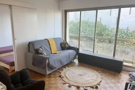 Entiry Apartment, Private In París